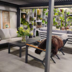 Chill-Out Regina stoel-bank loungeset in de showroom bioj de VriesXL