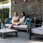 Gezelligheid op een luxe loungeset