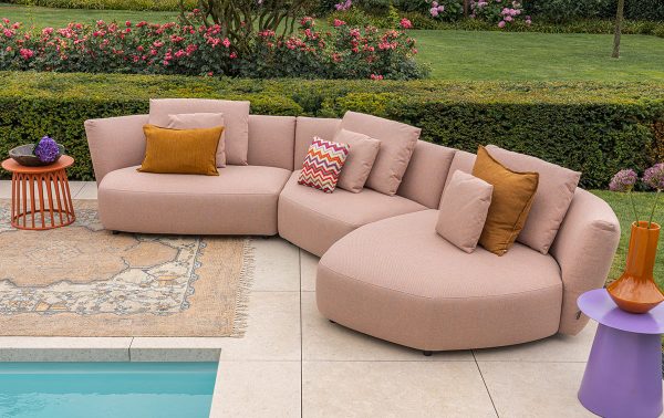 Wow Atoll loungeset bij het zwembad