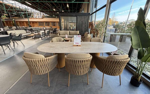 Molina Colorado diningset, laatste showmodel bij De Vries XL