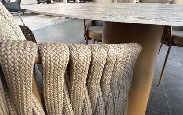 Molina Colorado diningset, laatste showmodel bij De Vries XL