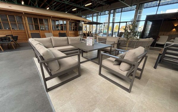Orleans loungeset, laatste showmodel bij De Vries XL