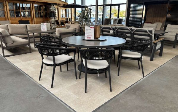 Oslo Axo dining set, laatste showmodel bij De Vries XL